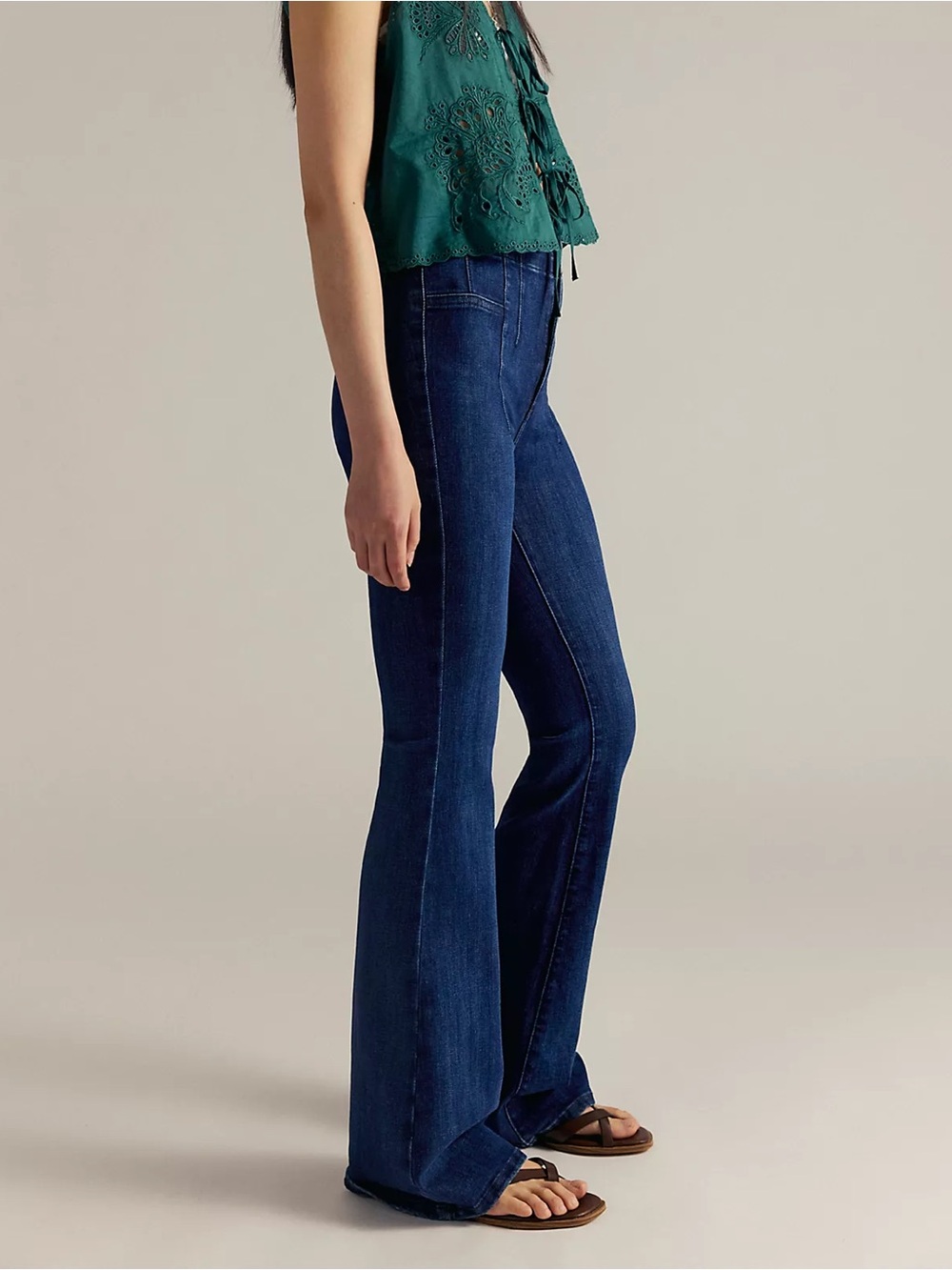 Free People We The Free Jayde Flare Jeans Size 31 Sunburst Blue High Rise